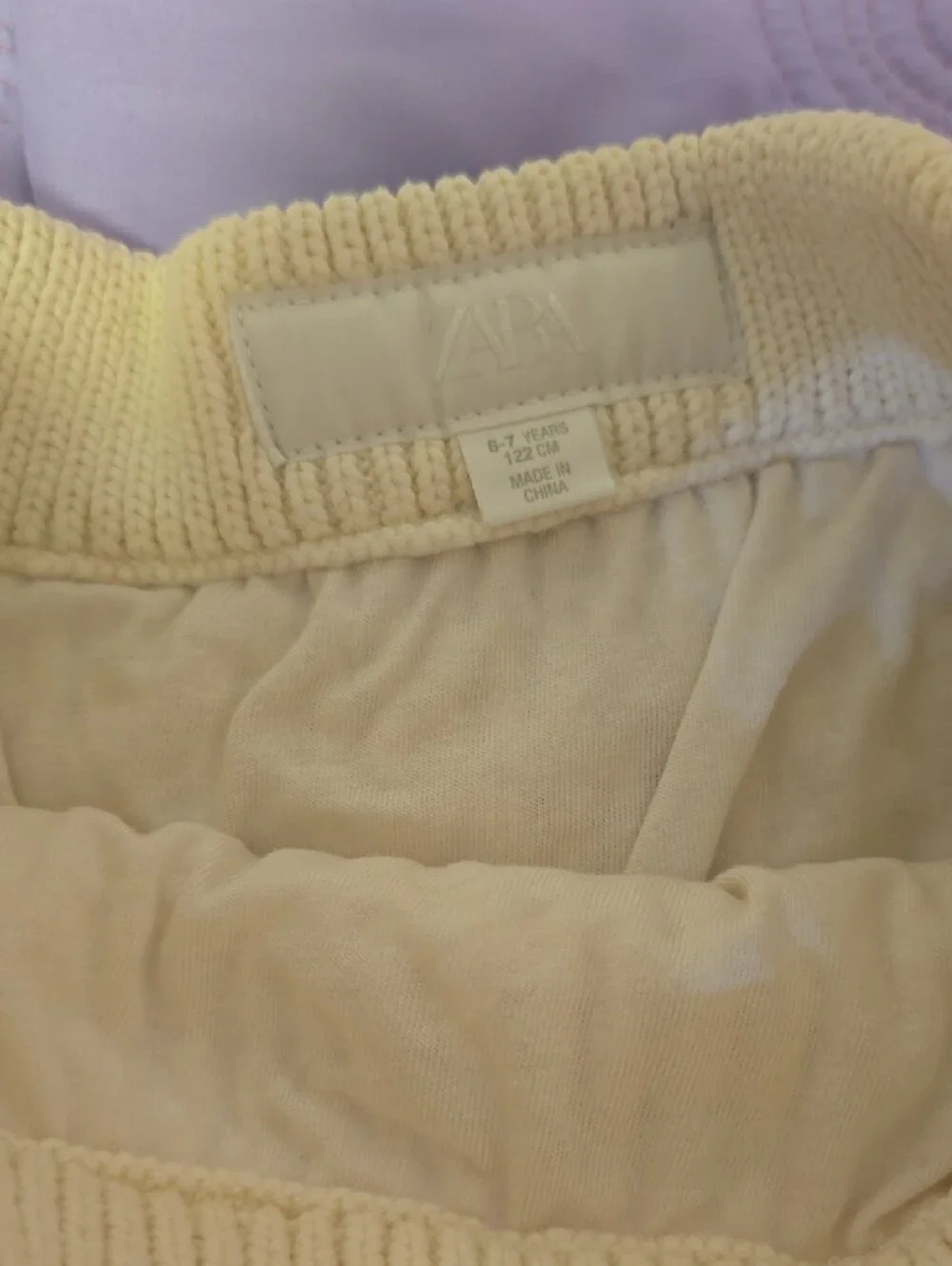 Zara cream open